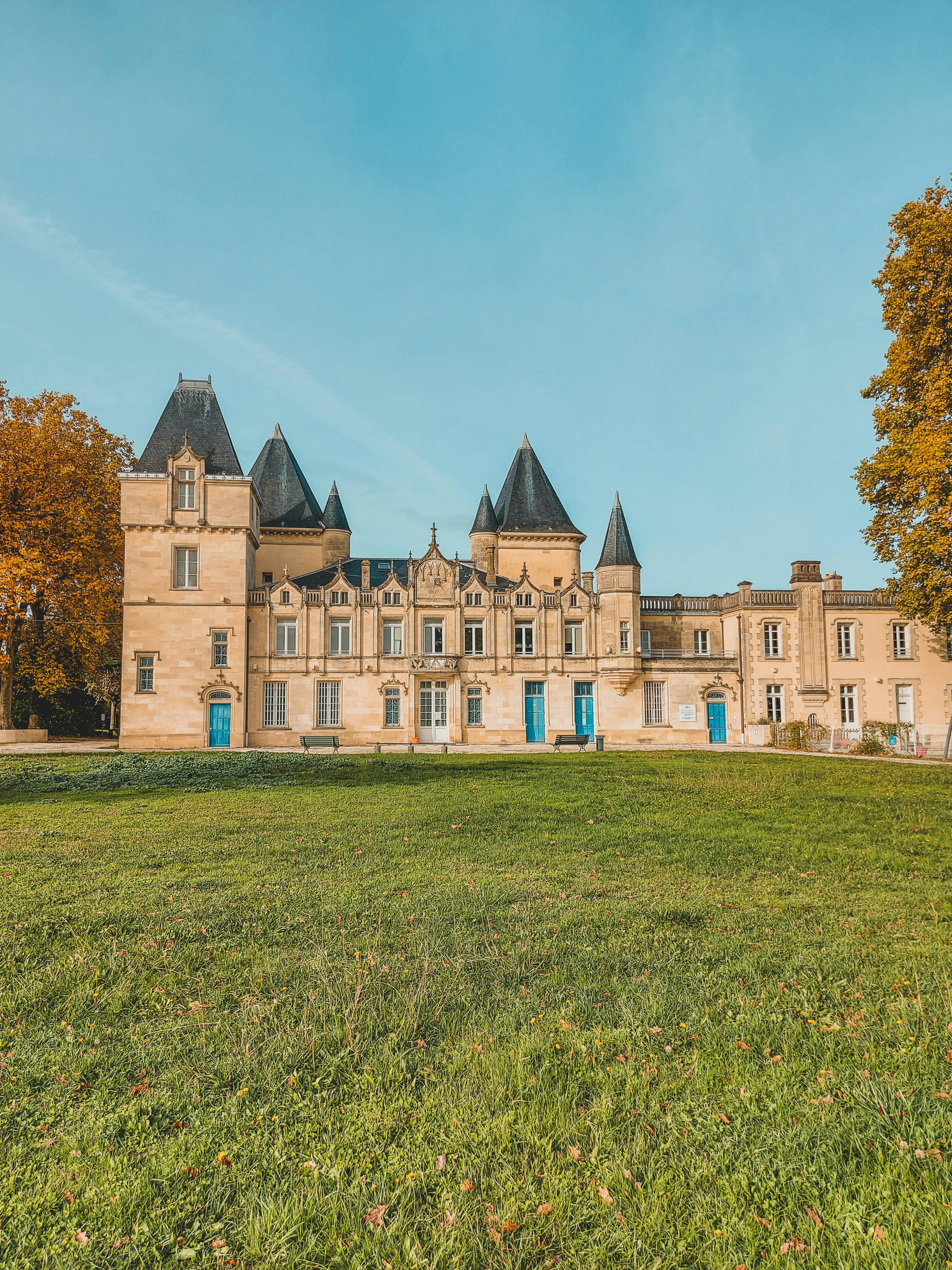 Bordeaux & Bassin d’Arcachon : les meilleures expériences haut de gamme entre grands crus et côte Atlantique